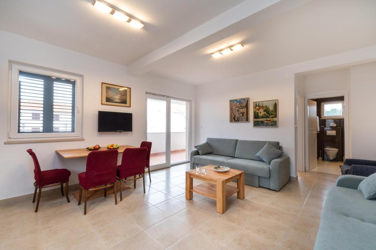 Villa Iva Mirca  Luaran gambar